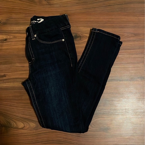 Seven7 Skinny Jeans - Picture 4 of 11